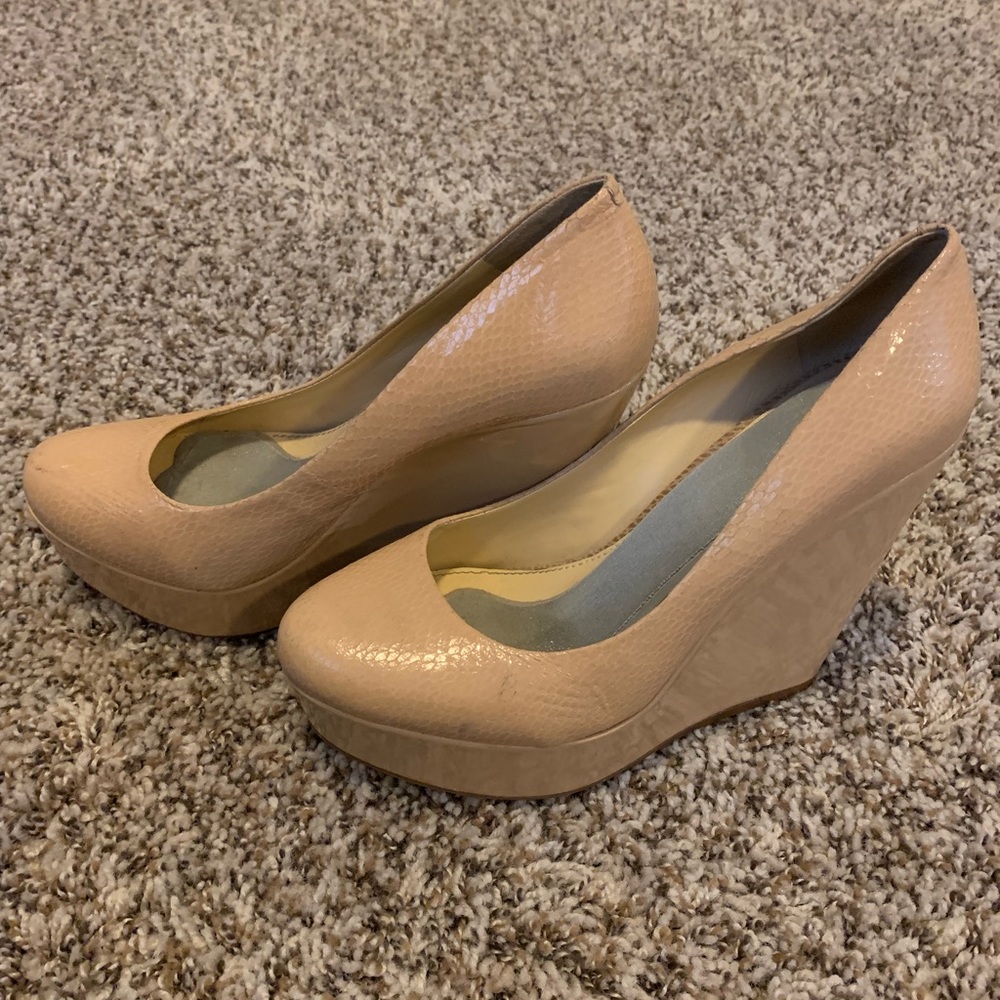 Wedges - Picture 2 of 8